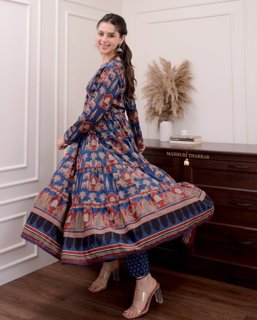 Women Printed Anarkali Kurta Set