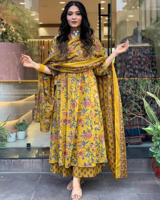 Yellow Cotton Printed Kurta and Pant With Cotton Mulmul Dupatta For Women
