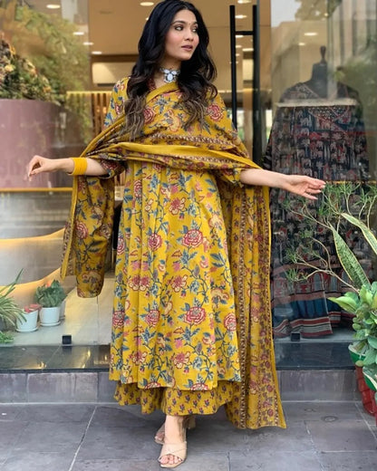 Yellow Cotton Printed Kurta and Pant With Cotton Mulmul Dupatta For Women