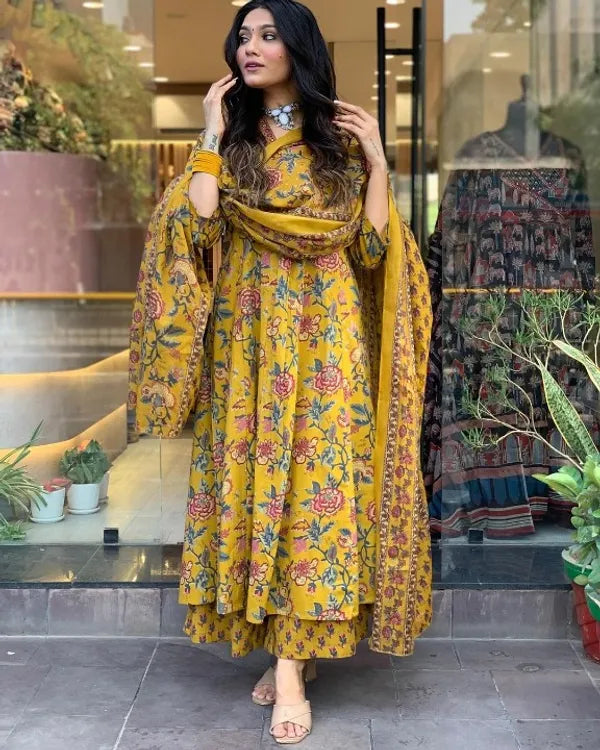 Yellow Cotton Printed Kurta and Pant With Cotton Mulmul Dupatta For Women