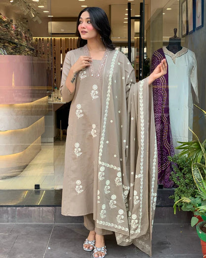 Grey Beautiful Pure Cotton Kurta Pant With Dupatta